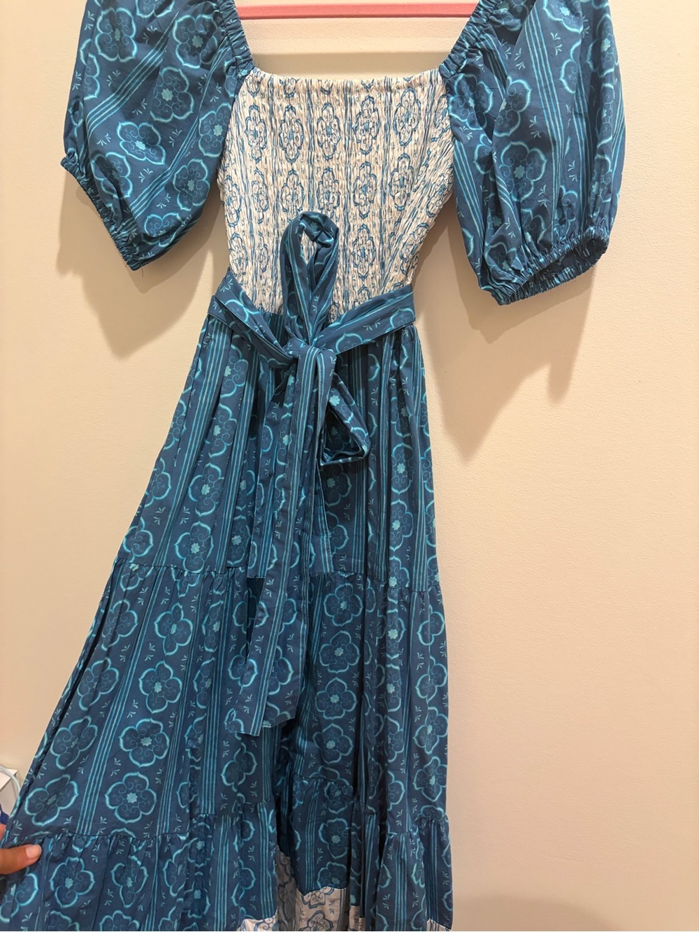 Victoria Dunn Blue Floral Puff-Sleeve Midi Dress with Smocked Bodice